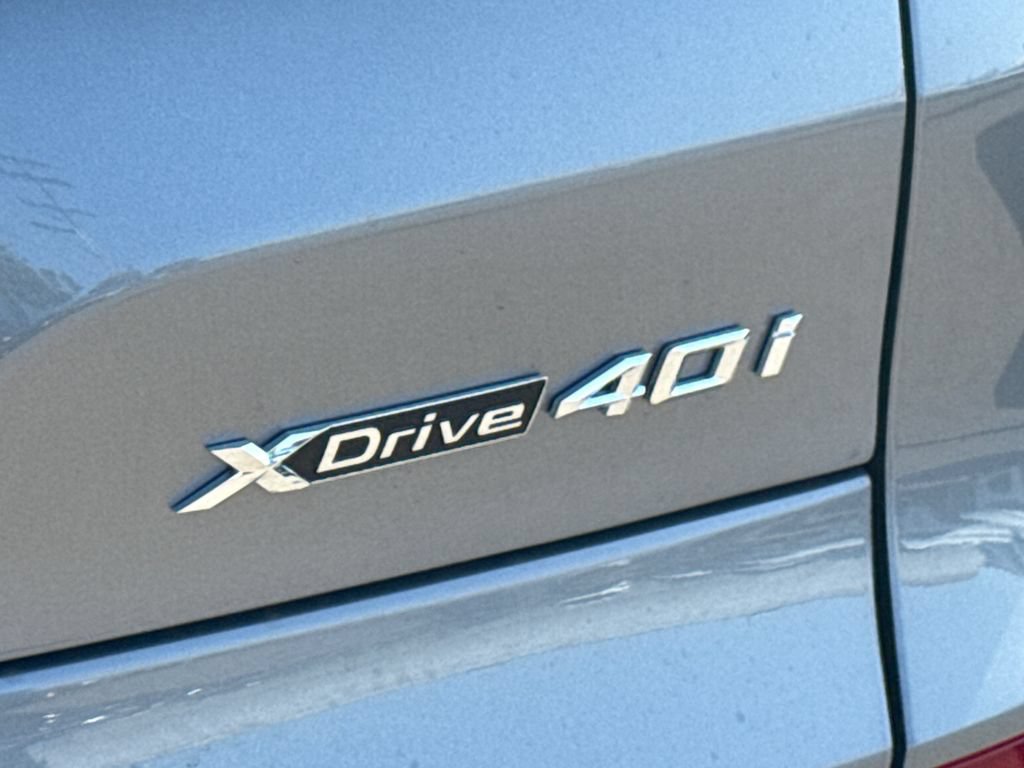New 2026 BMW X5 xDrive40i w/ M Sport Package AWD/4WD image 8