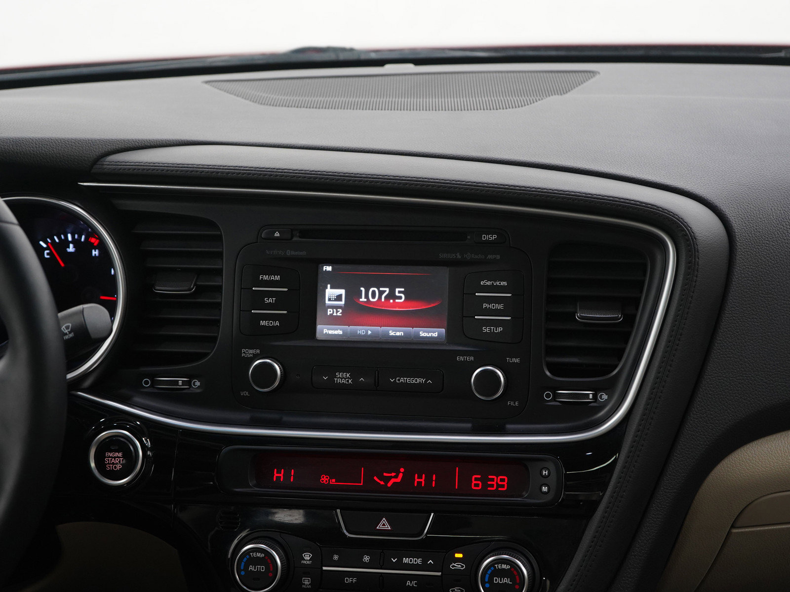 Used 2015 Kia Optima EX w/ EX Premium Package image 15