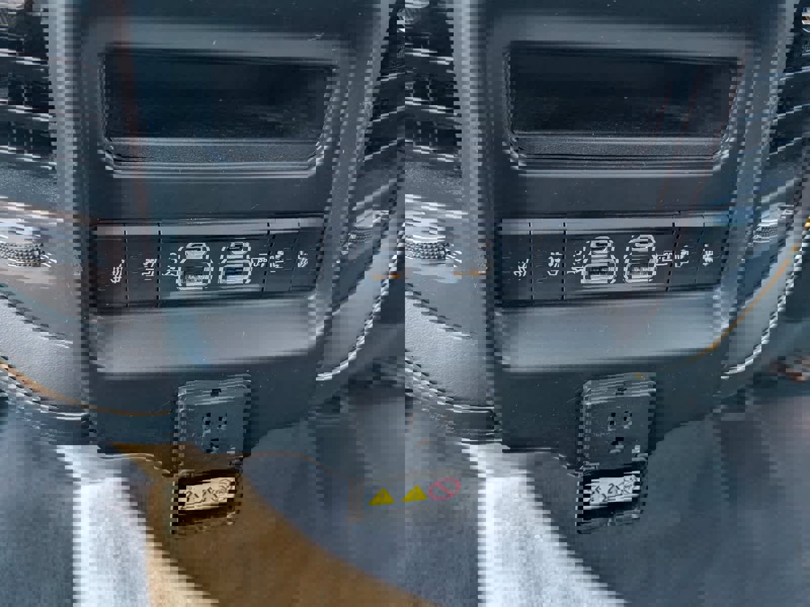 Used 2020 RAM 1500 Limited image 16