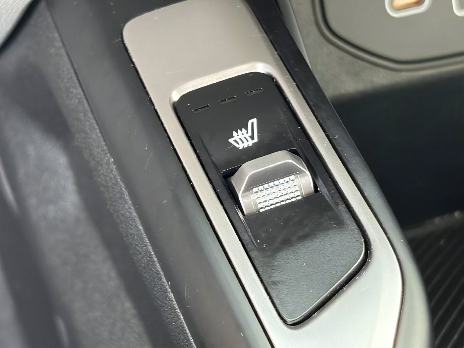 Used 2024 Kia Sorento X-Line EX AWD/4WD image 29