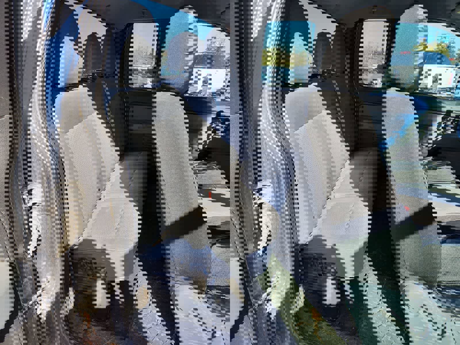 Used 2012 Ford F150 XLT w/ Trailer Tow Pkg image 22