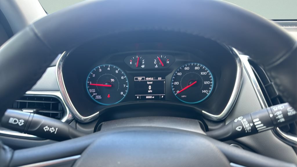 Used 2018 Chevrolet Equinox LT FWD image 30