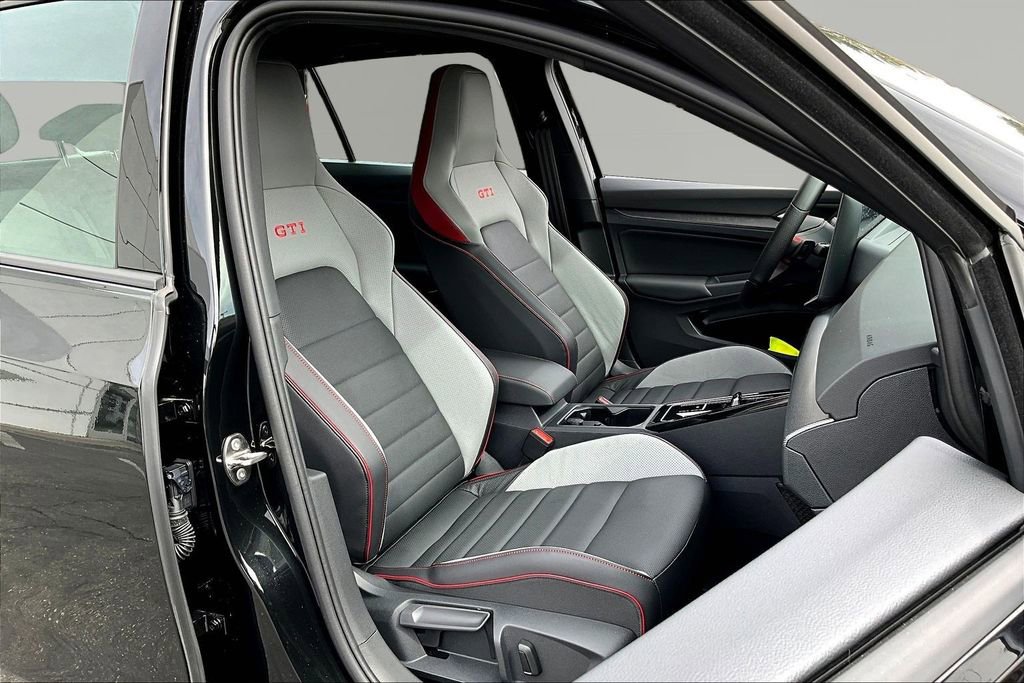 New 2026 Volkswagen GTI SE image 25