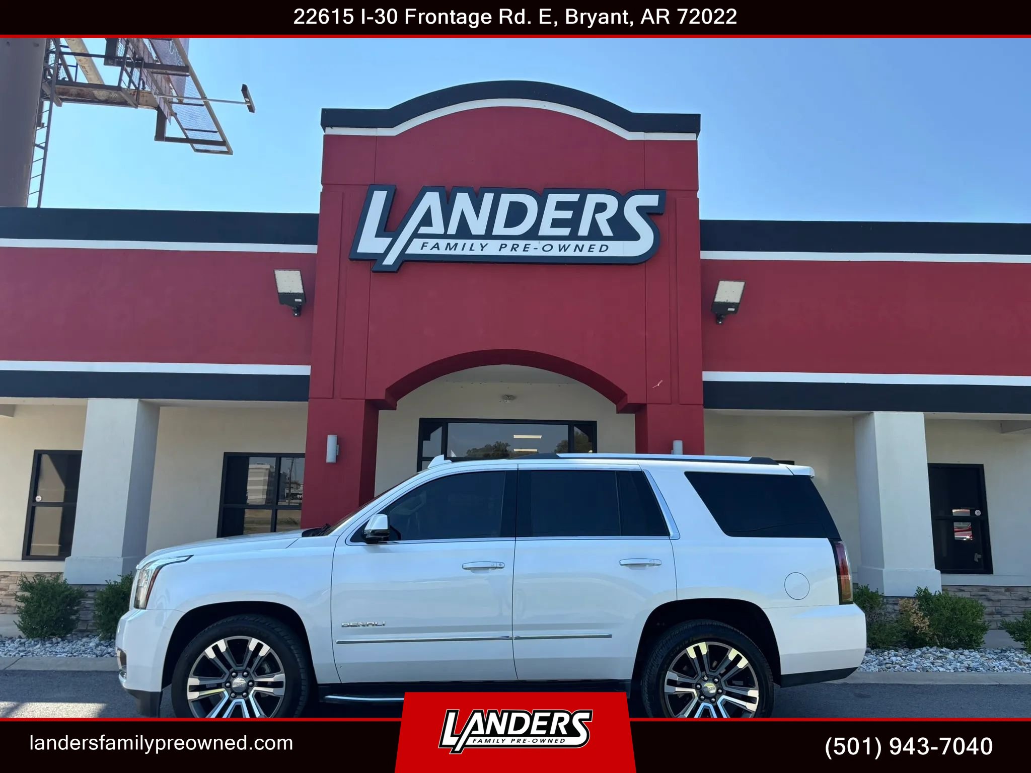 Used 2017 GMC Yukon Denali w/ Open Road Package AWD/4WD image 1