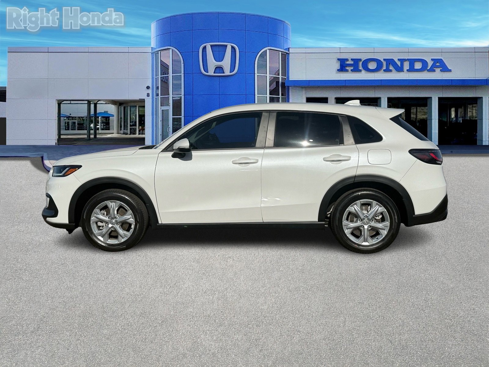 Used 2023 Honda HR-V LX image 4