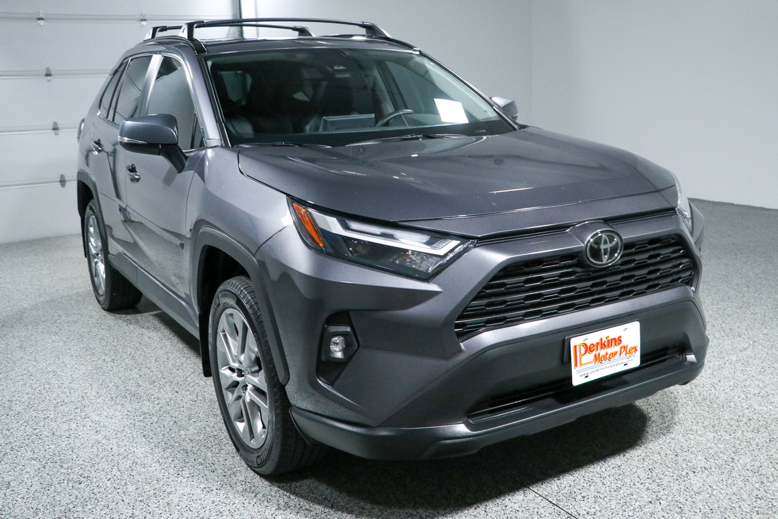 Used 2024 Toyota RAV4 XLE Premium FWD image 5