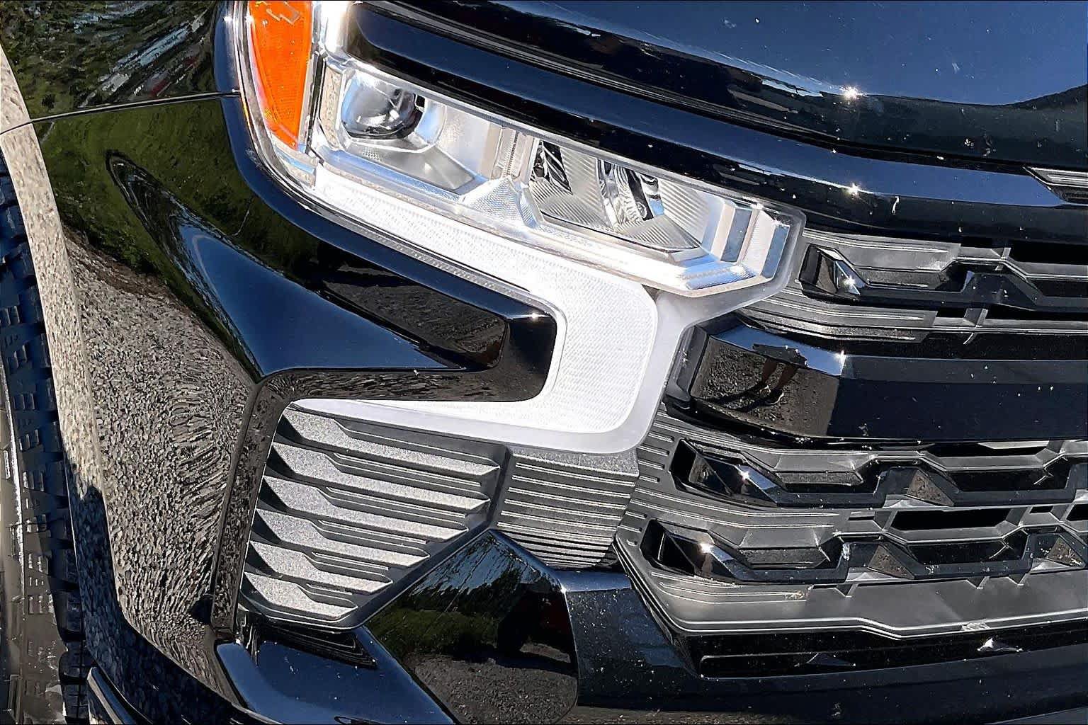 Used 2026 Chevrolet Silverado 1500 RST w/ RST Select Package RWD image 27