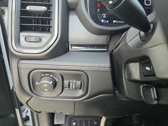 Used 2023 RAM 2500 Limited image 14