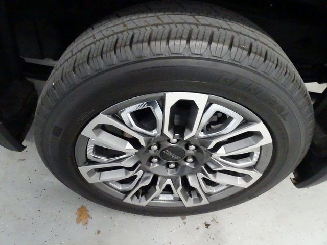 Certified 2025 GMC Sierra 1500 Denali Ultimate image 31