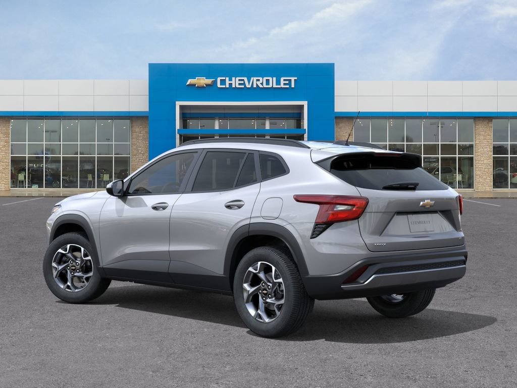 New 2026 Chevrolet Trax LT FWD image 3