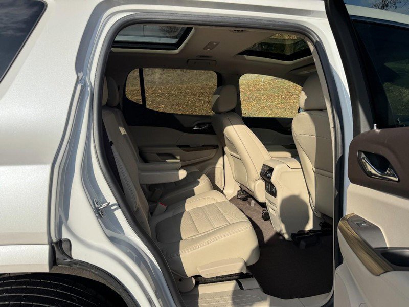 Used 2019 GMC Acadia Denali w/ Technology Package image 10