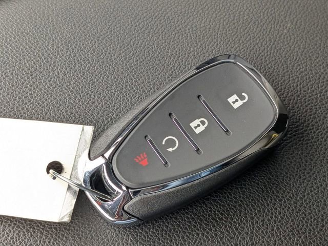 Used 2025 Chevrolet Trax ACTIV w/ Sunroof Package image 8