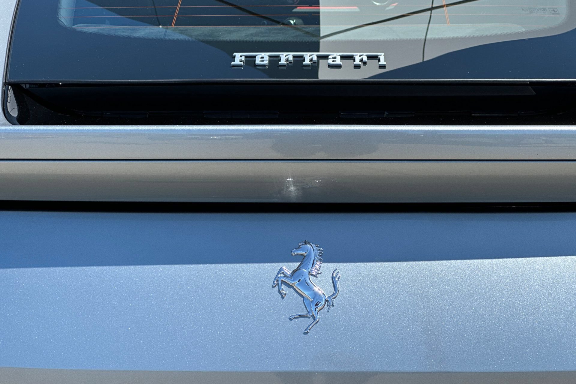 Used 2018 Ferrari 812 Superfast RWD image 37