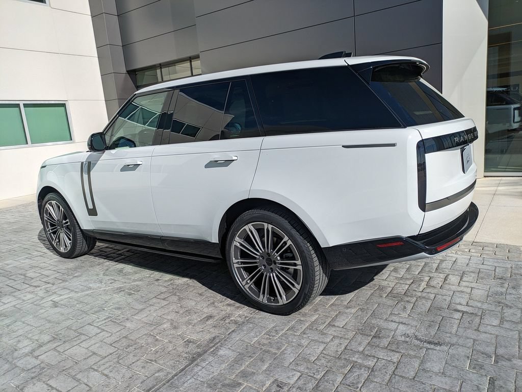 New 2026 Land Rover Range Rover SE AWD/4WD image 7