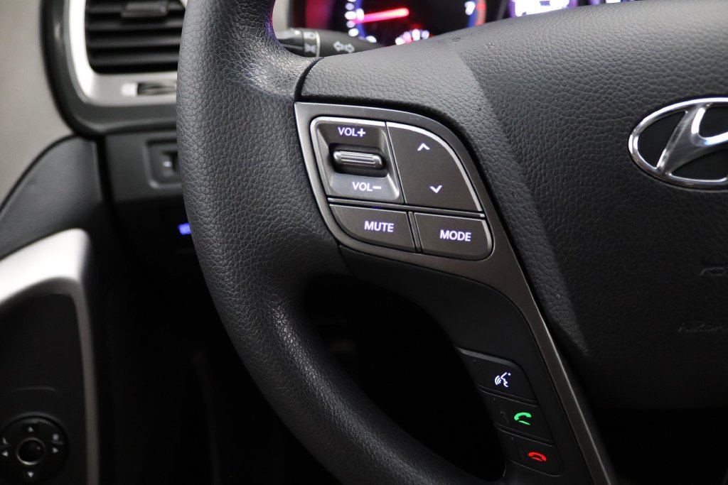 Used 2015 Hyundai Santa Fe Sport AWD/4WD image 15