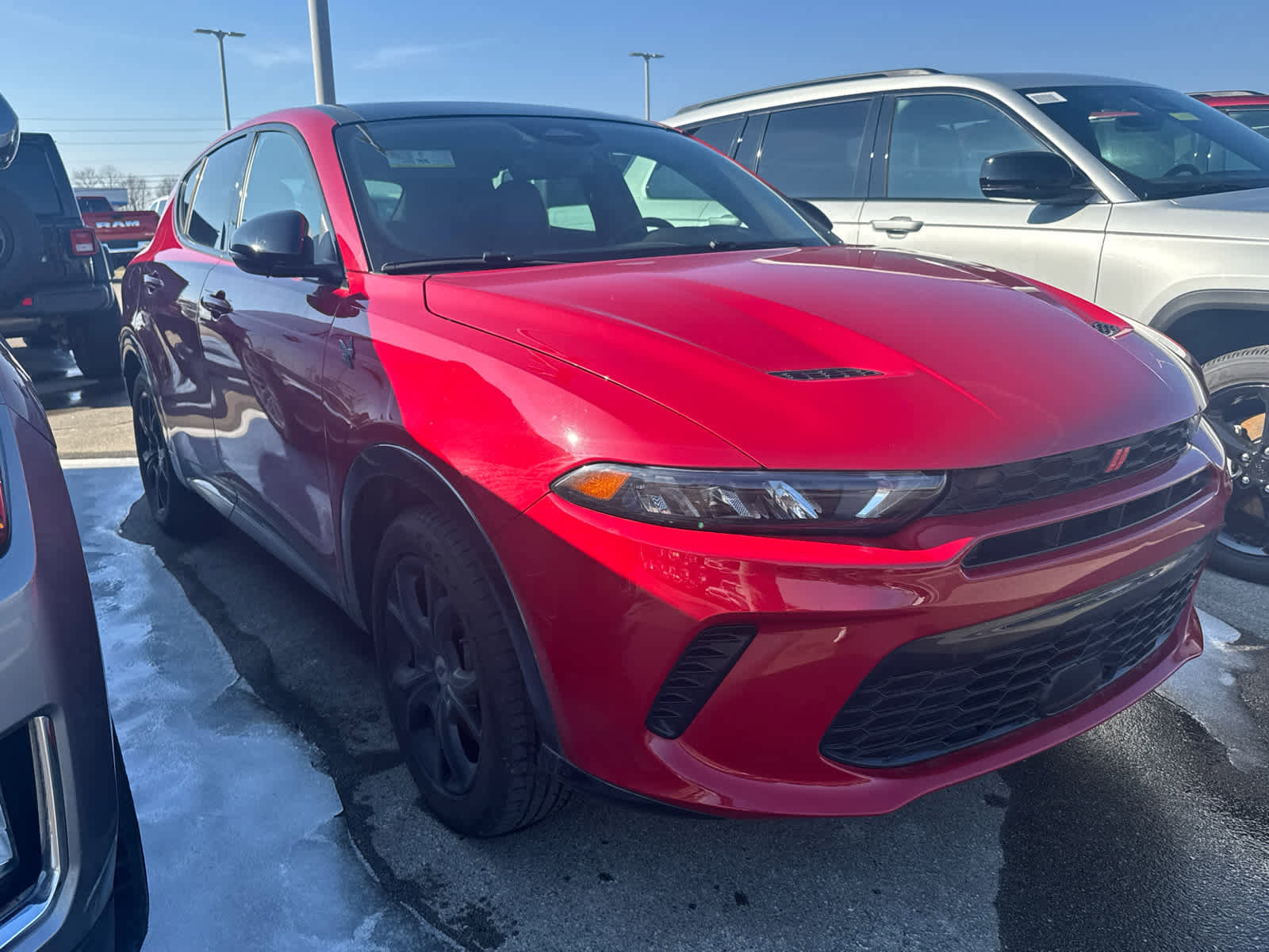 Used 2024 Dodge Hornet R/T Plus w/ R/T Blacktop Package image 9