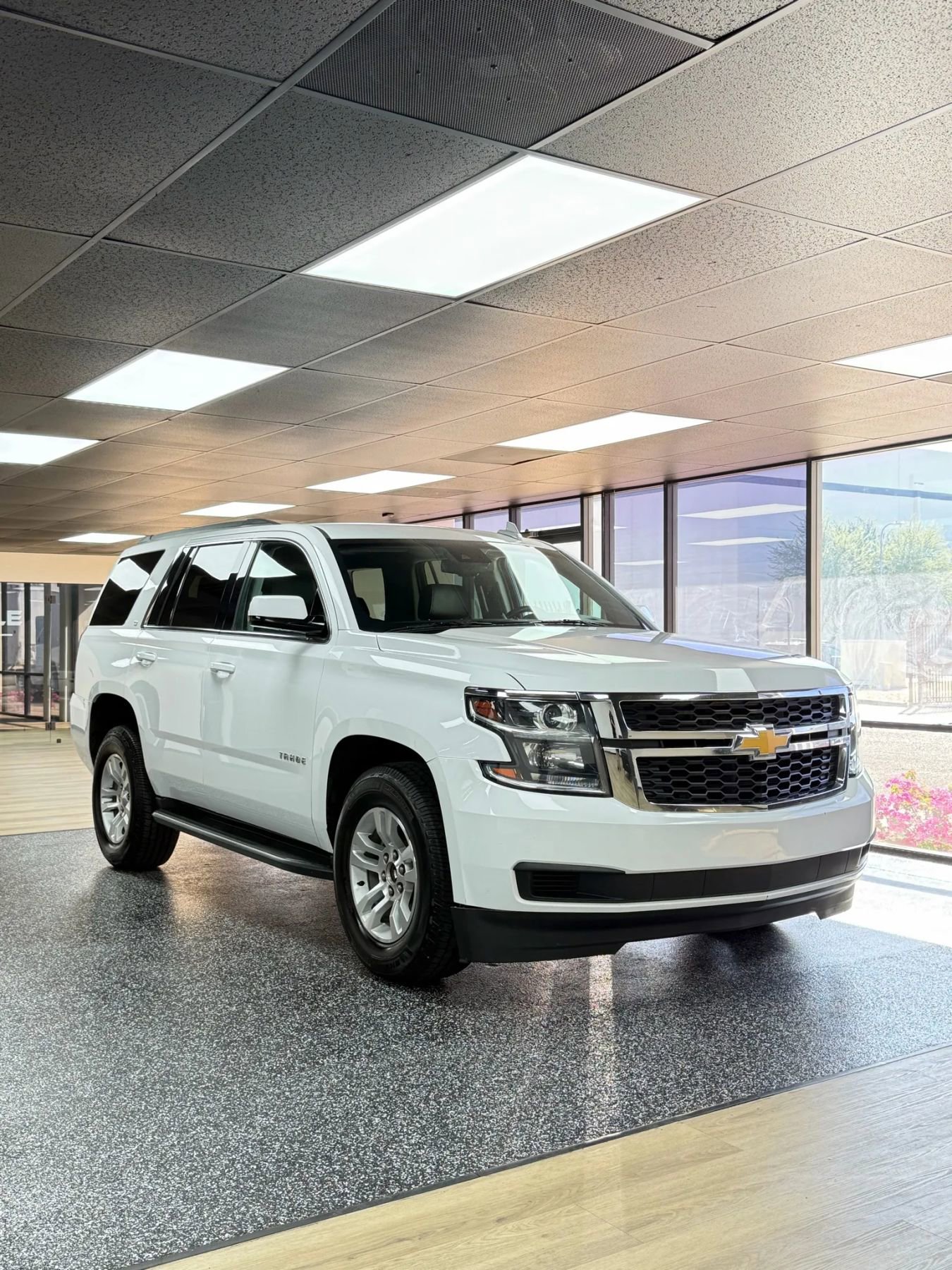 Used 2018 Chevrolet Tahoe LT image 5