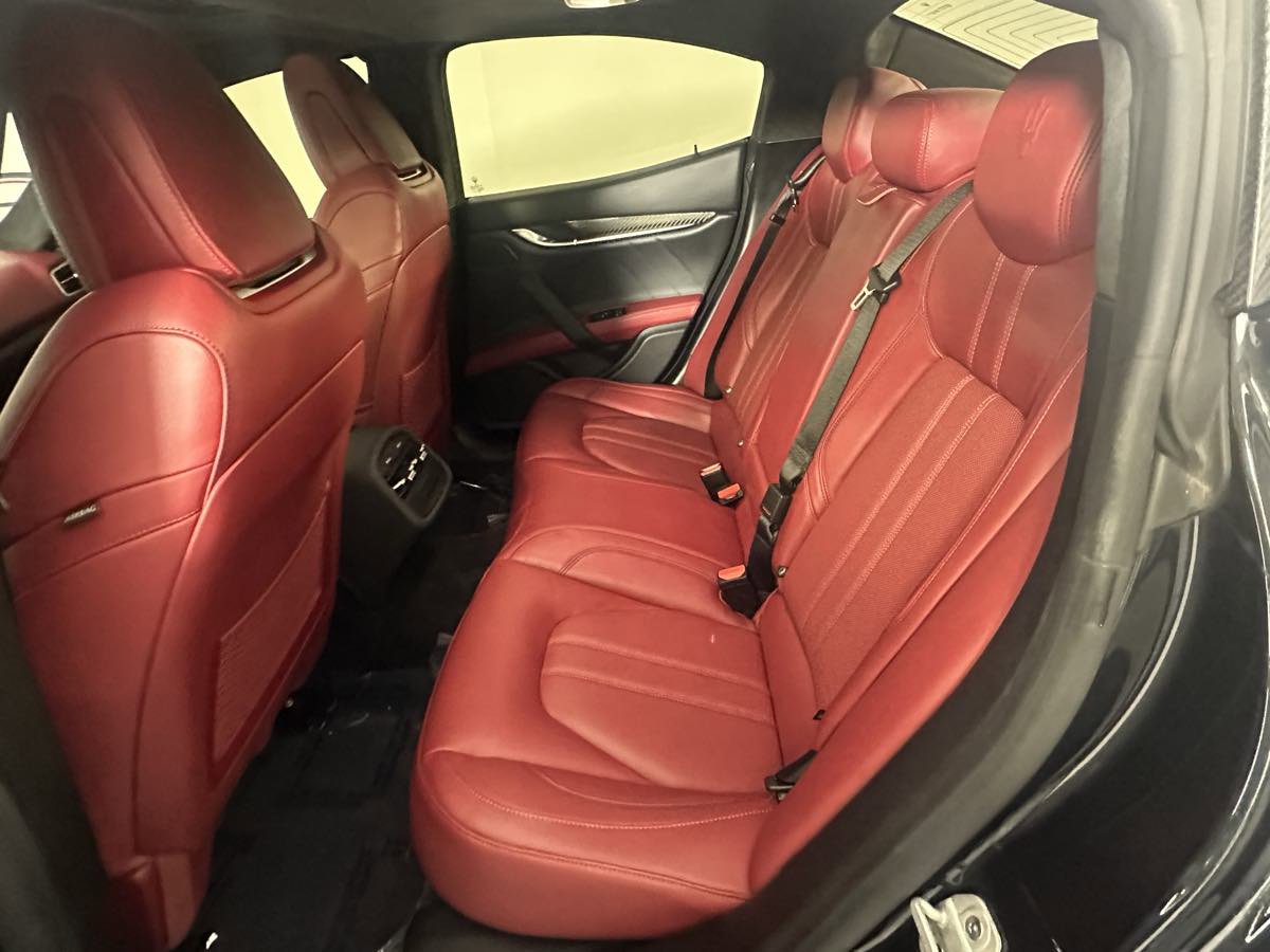Used 2023 Maserati Ghibli Modena Q4 image 29