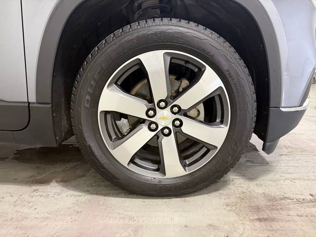 Used 2018 Chevrolet Traverse LT image 29