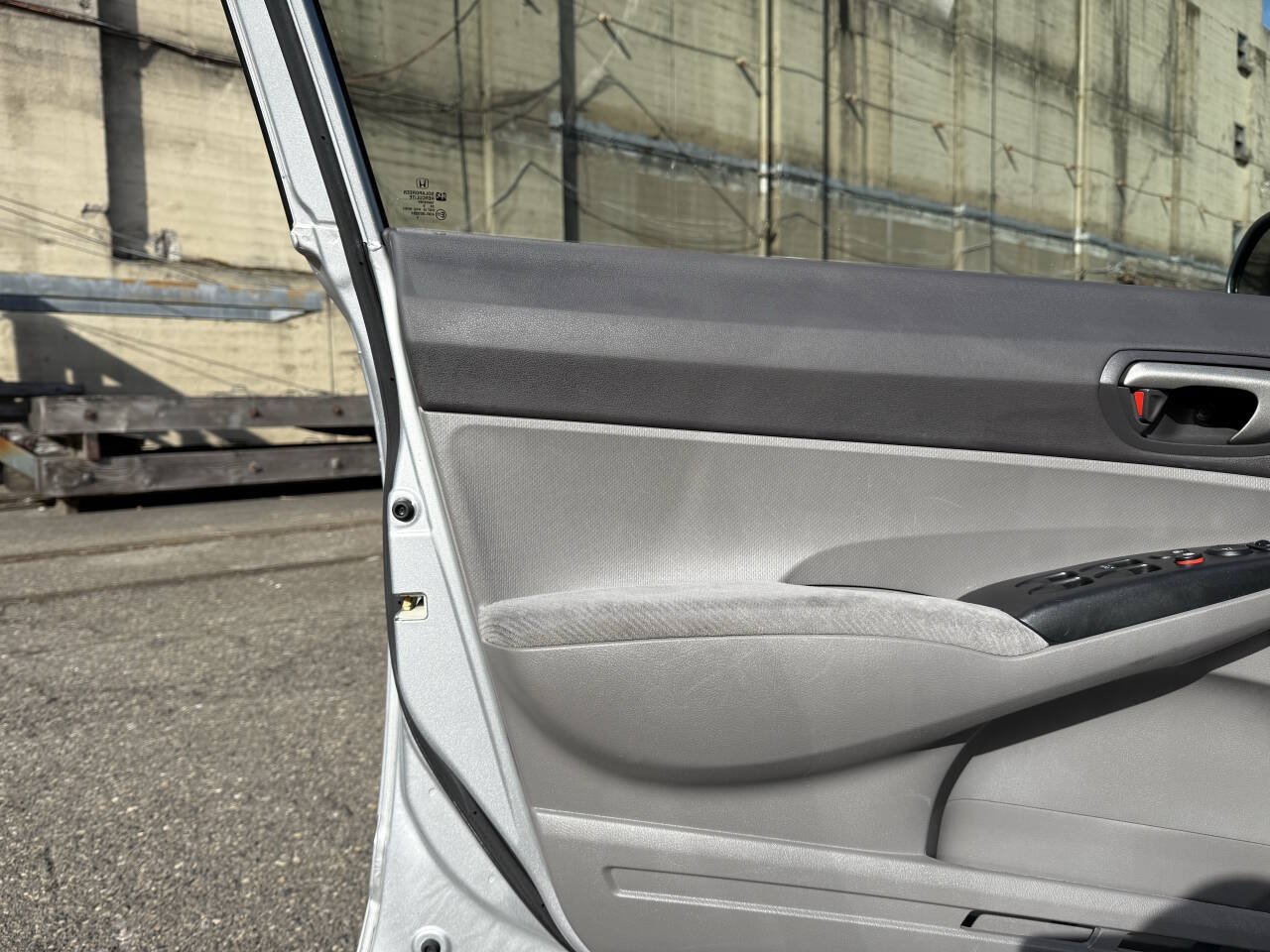 Used 2010 Honda Civic LX image 29