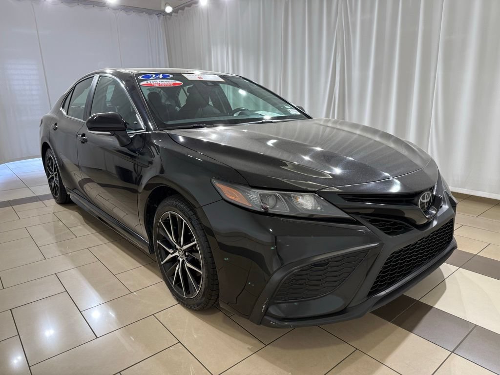 Certified 2024 Toyota Camry SE FWD image 7