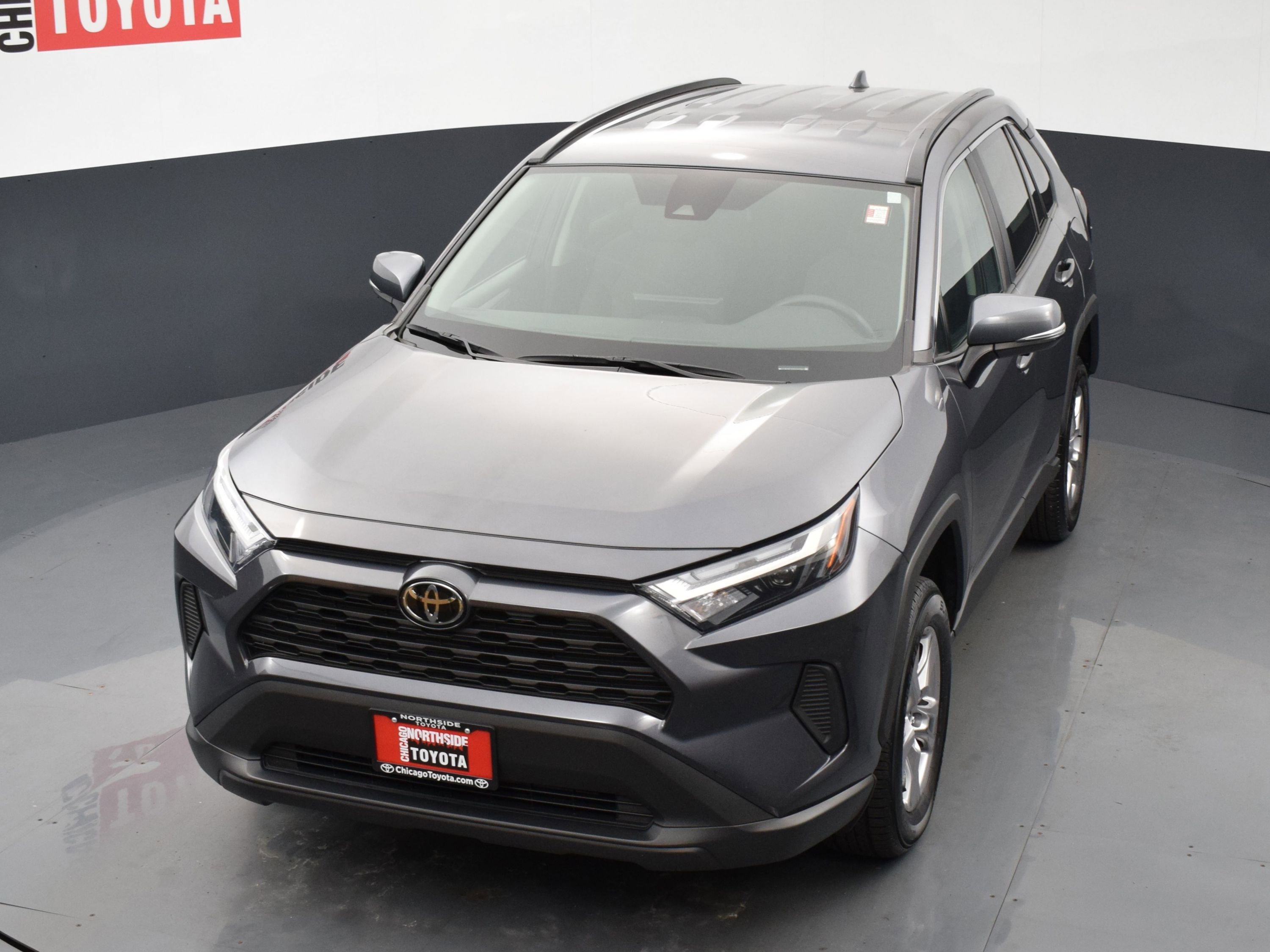 Used 2025 Toyota RAV4 XLE FWD image 22