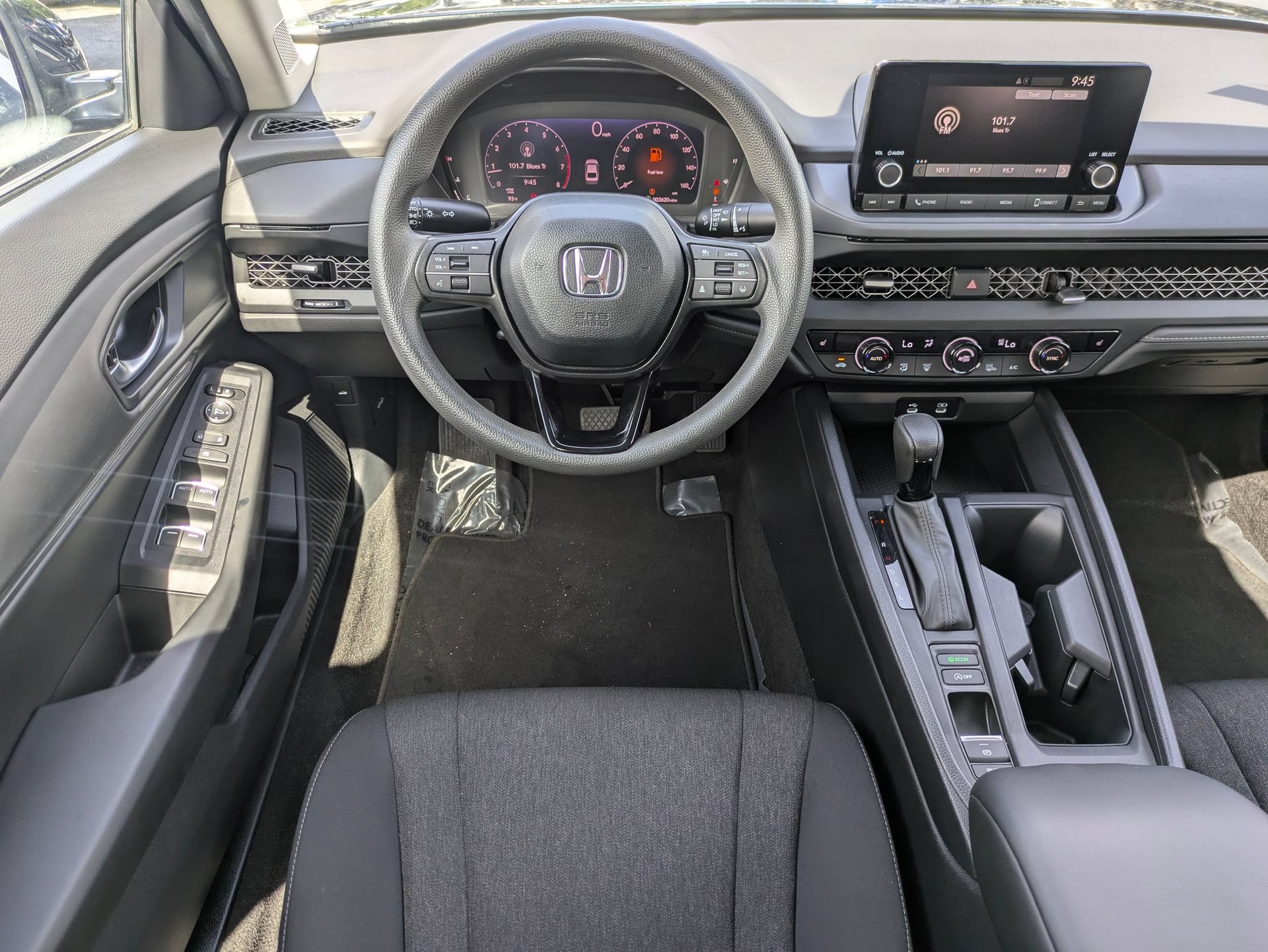 Used 2024 Honda Accord EX image 17