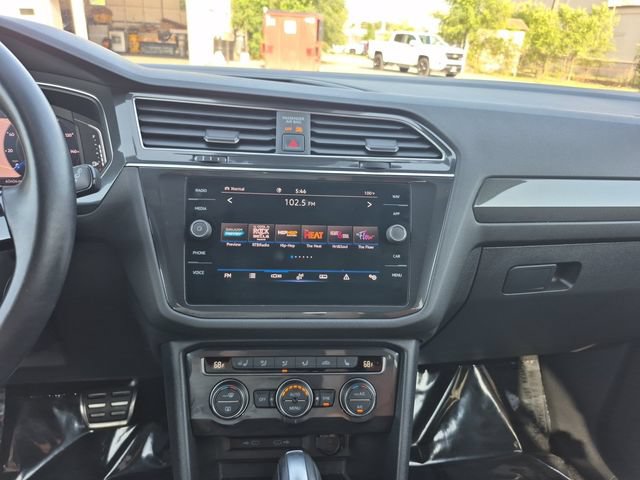 Used 2021 Volkswagen Tiguan SEL Premium R-Line AWD/4WD image 15