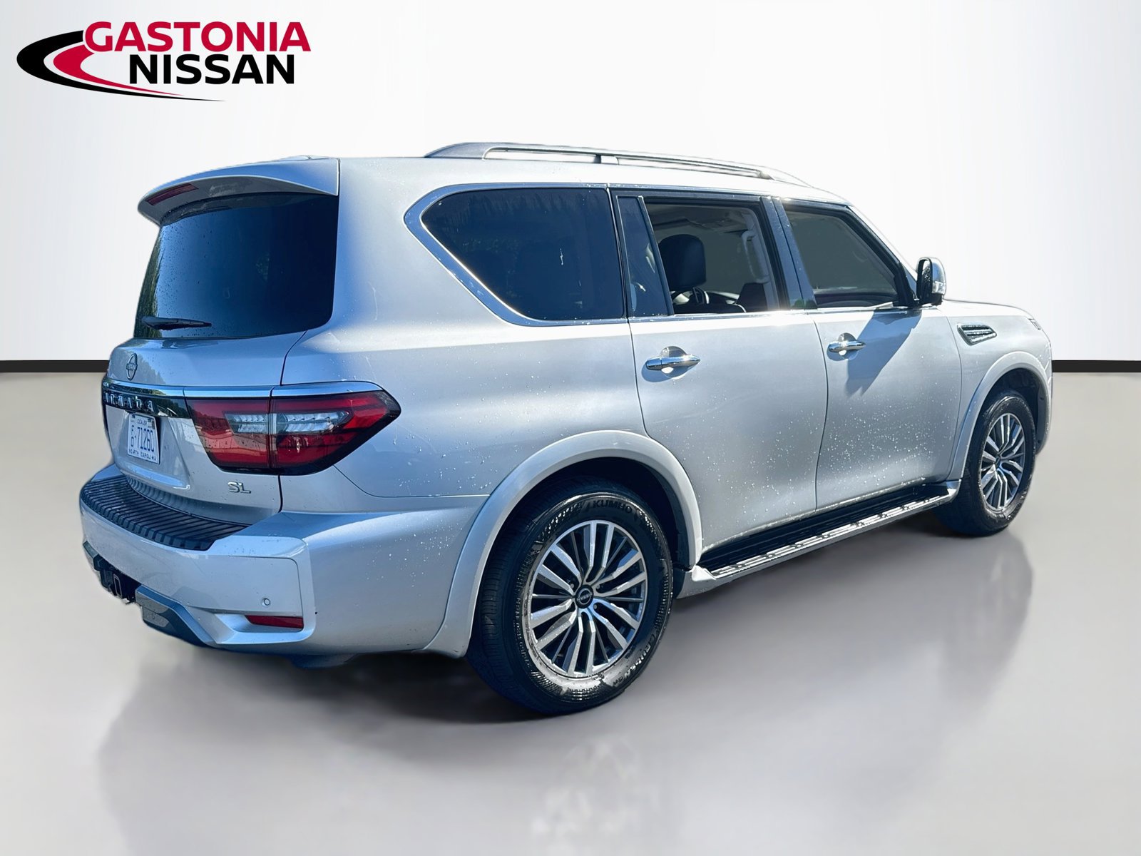 Used 2023 Nissan Armada SL AWD/4WD image 9