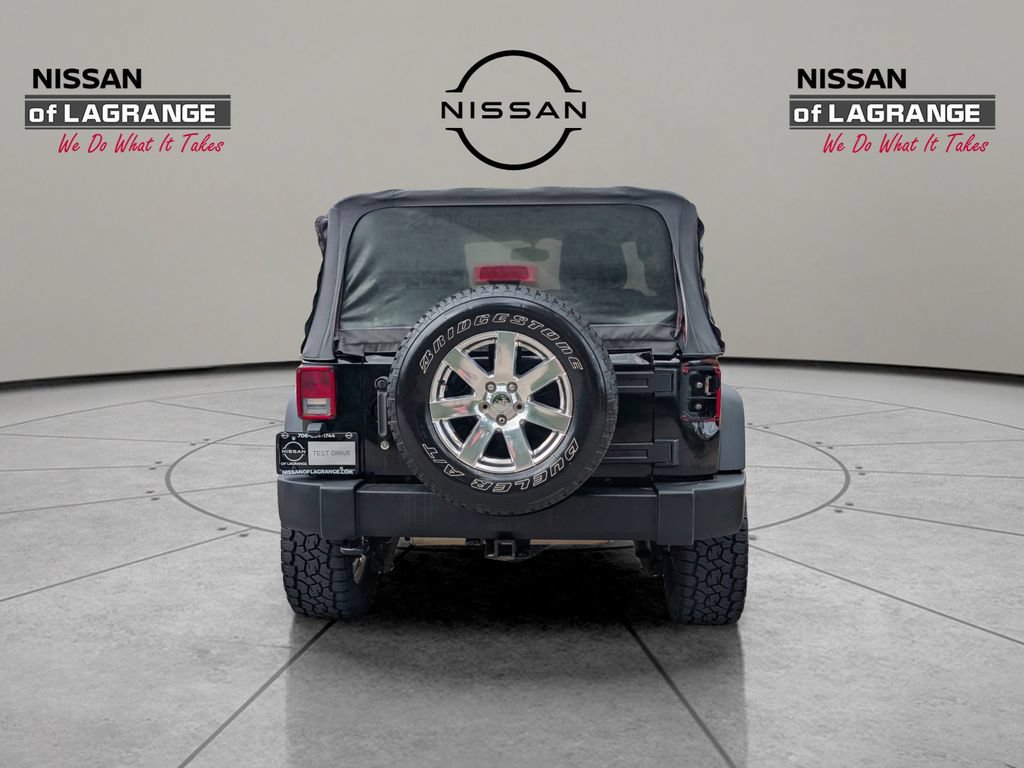 Used 2013 Jeep Wrangler Sport AWD/4WD image 9