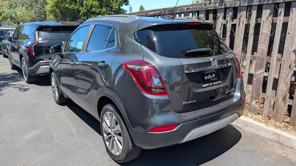 Used 2018 Buick Encore Preferred FWD image 3