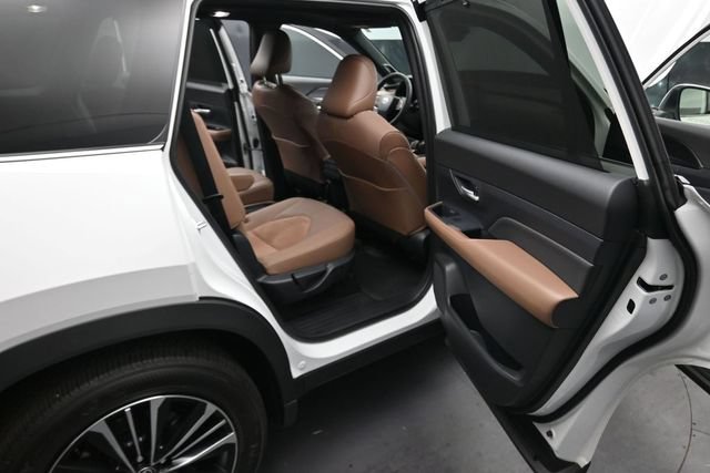 Used 2026 Toyota Grand Highlander AWD Hybrid image 20
