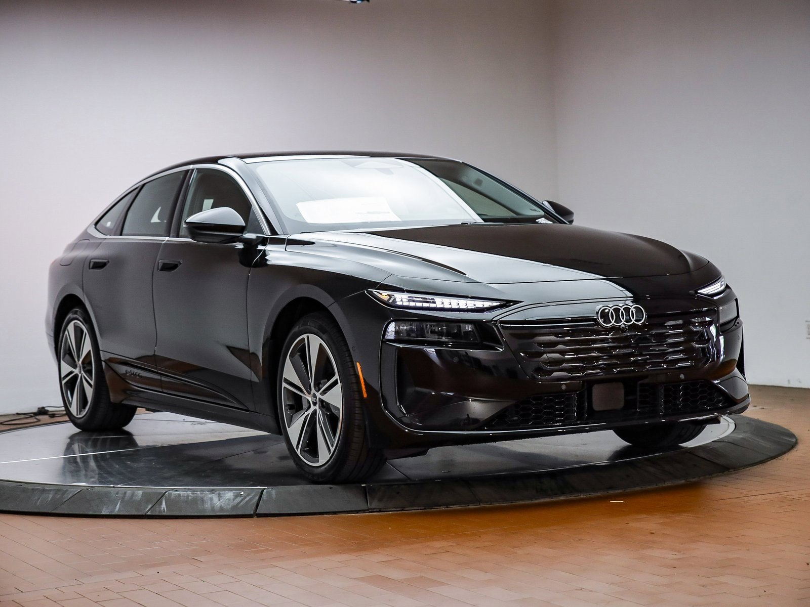 New 2025 Audi A6 e-tron Premium Plus image 3