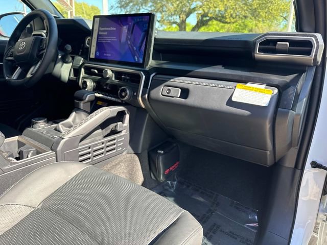 Used 2025 Toyota 4Runner Limited image 17