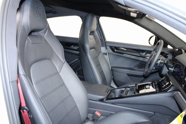 New 2025 Porsche Panamera 4 image 26