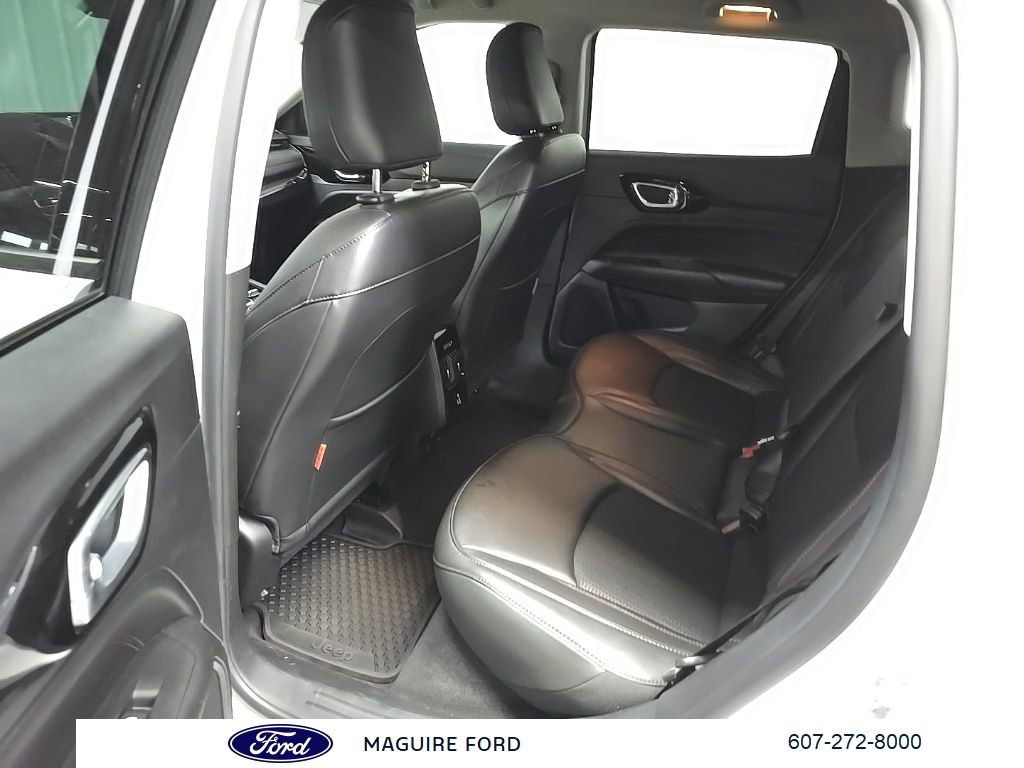 Used 2022 Jeep Compass Trailhawk w/ Trailhawk Convenience Group image 36