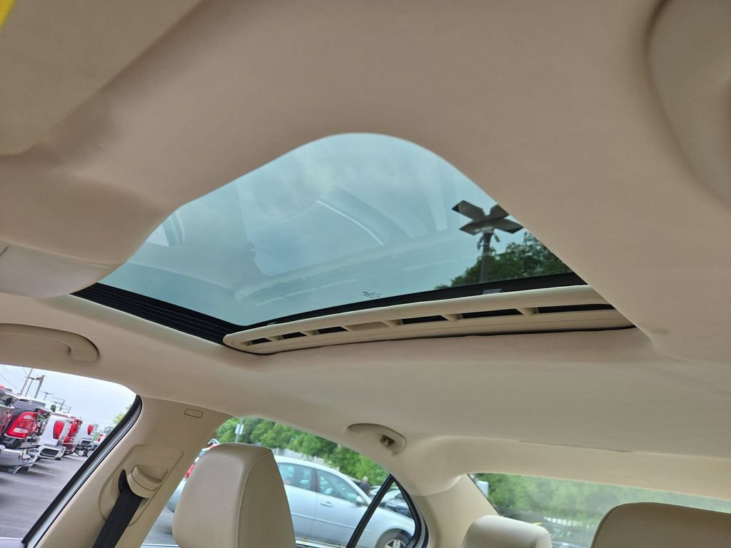 Used 2014 Volkswagen Jetta Hybrid Sedan FWD image 19
