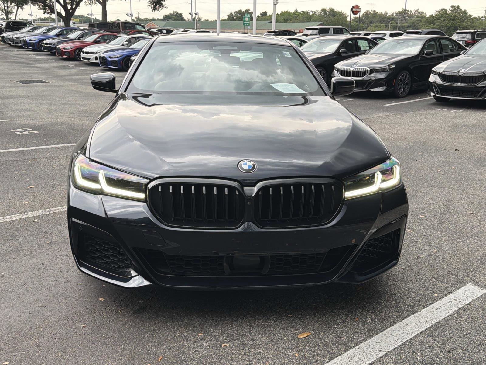 Used 2023 BMW M550i xDrive AWD/4WD image 9
