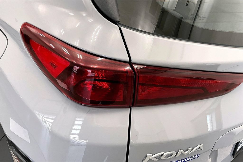 Certified 2023 Hyundai Kona SE w/ Cargo Package AWD/4WD image 29