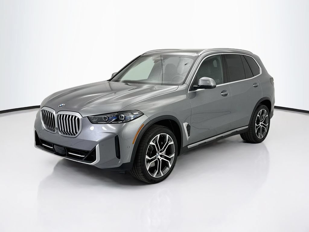 Used 2026 BMW X5 sDrive40i w/ Parking Assistance Package RWD image 1