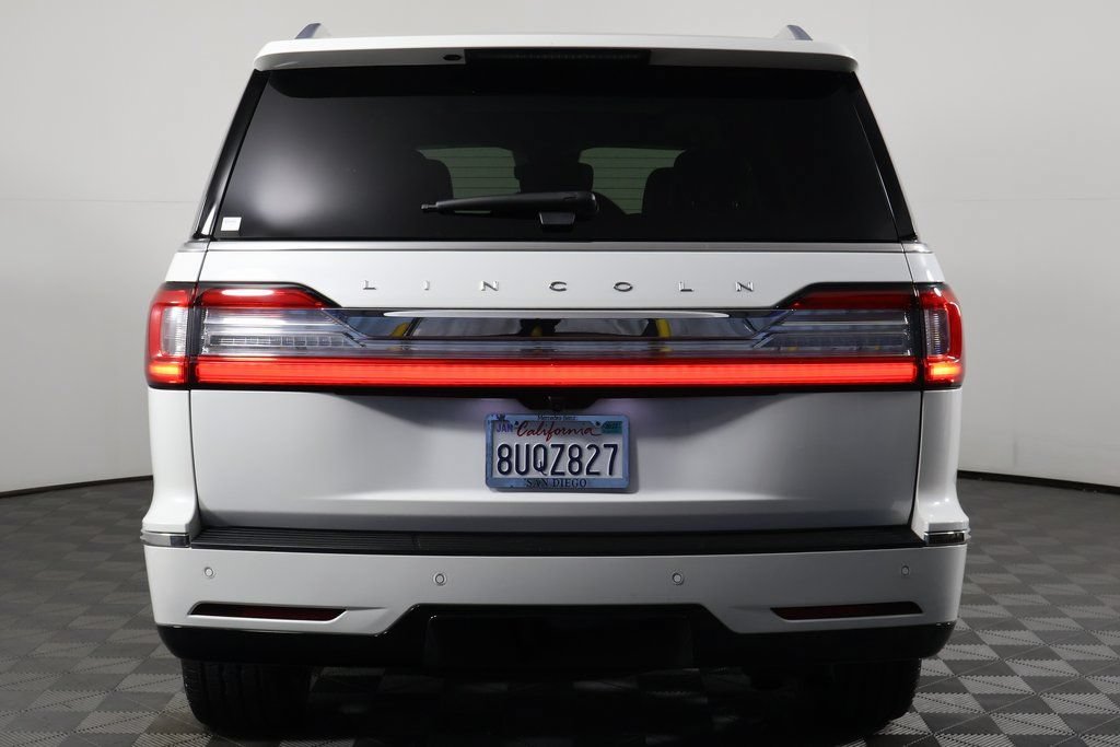 Used 2020 Lincoln Navigator Reserve w/ Luxury Package AWD/4WD image 5