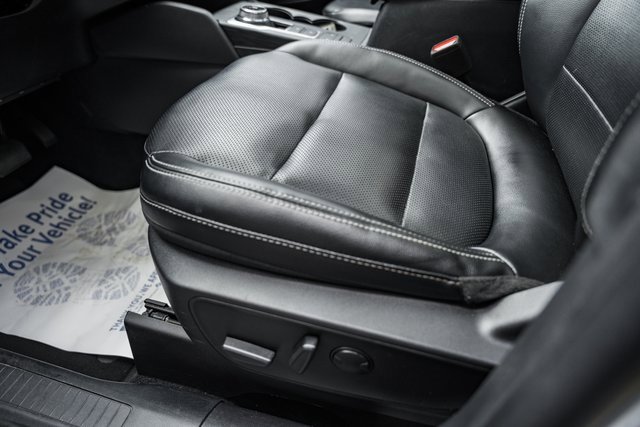 Certified 2022 Ford Escape SEL image 38