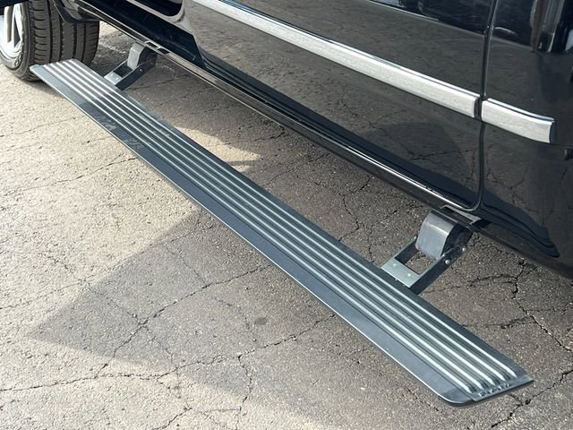 Used 2025 RAM 1500 Limited AWD/4WD image 14