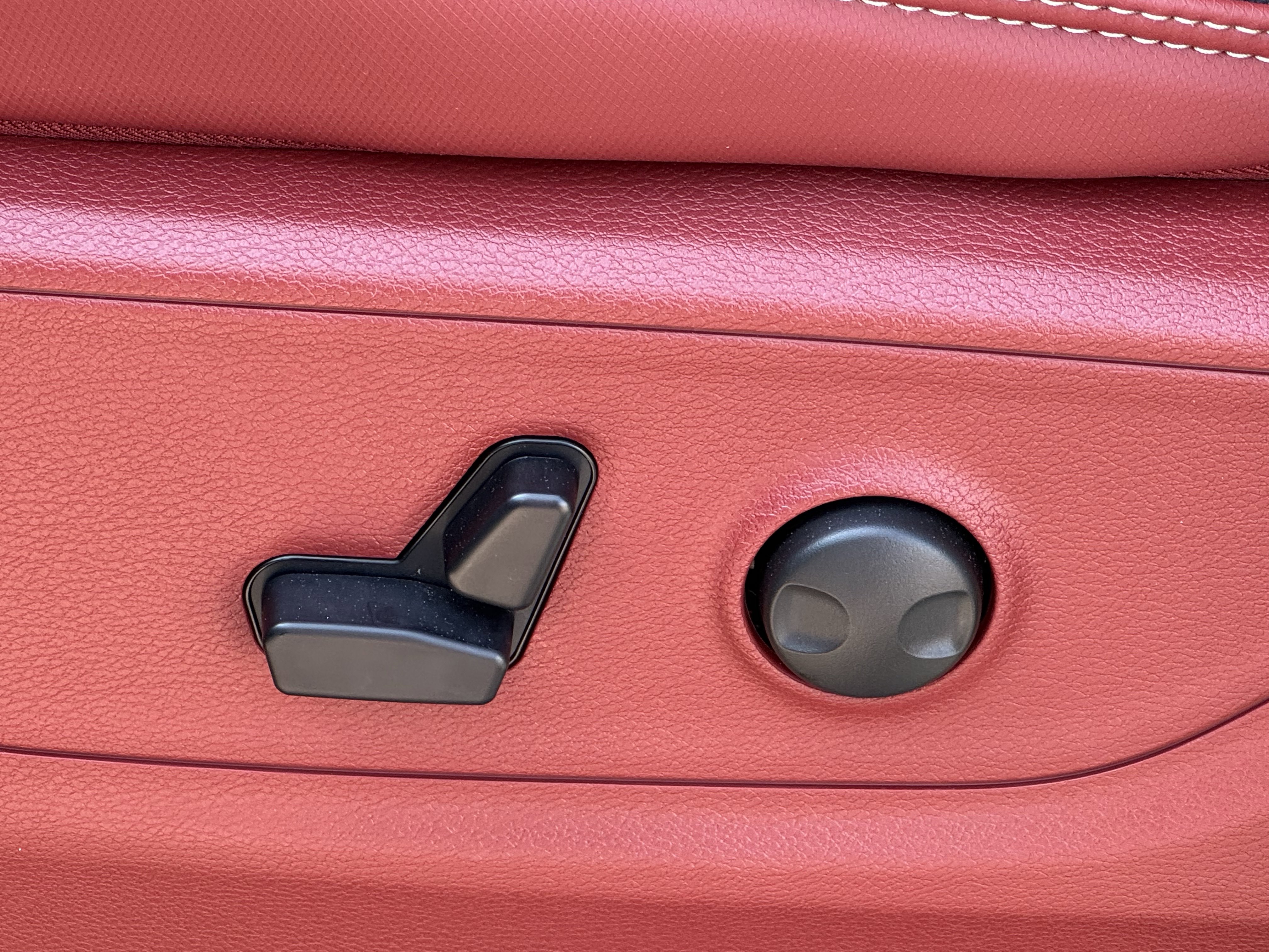 New 2026 RAM 1500 Rebel w/ Rebel Level 1 Equipment Group image 13