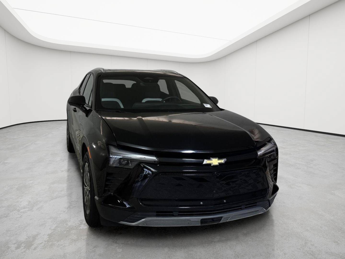 Used 2024 Chevrolet Blazer EV LT AWD/4WD image 3