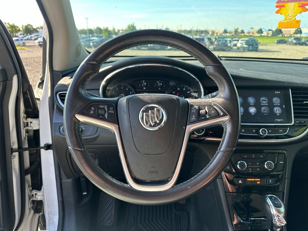Used 2021 Buick Encore Preferred w/ Safety Package II AWD/4WD image 18