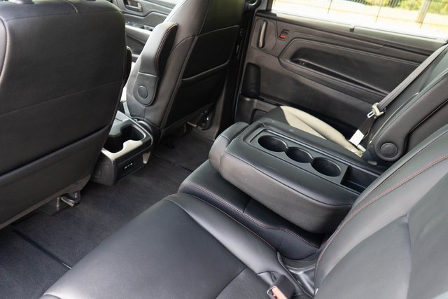 Used 2025 Honda Odyssey Sport-L image 21