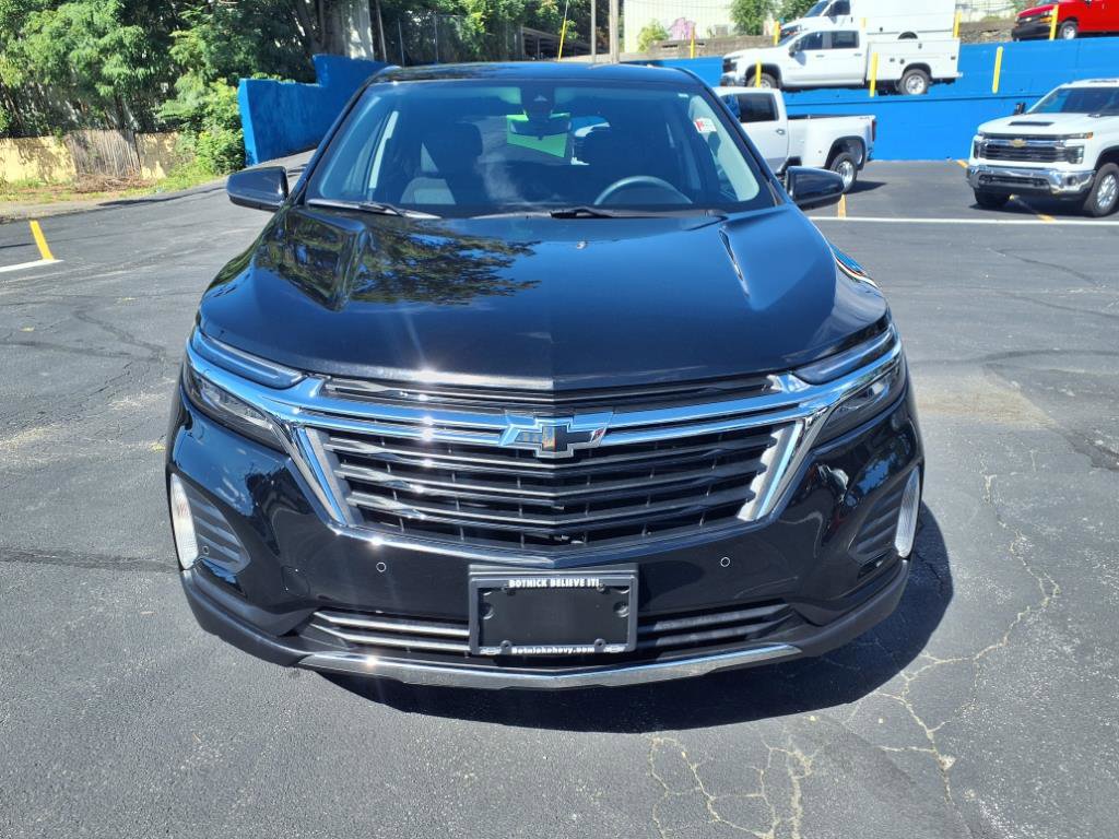 Used 2024 Chevrolet Equinox LT w/ LPO, Floor Liner Package image 4