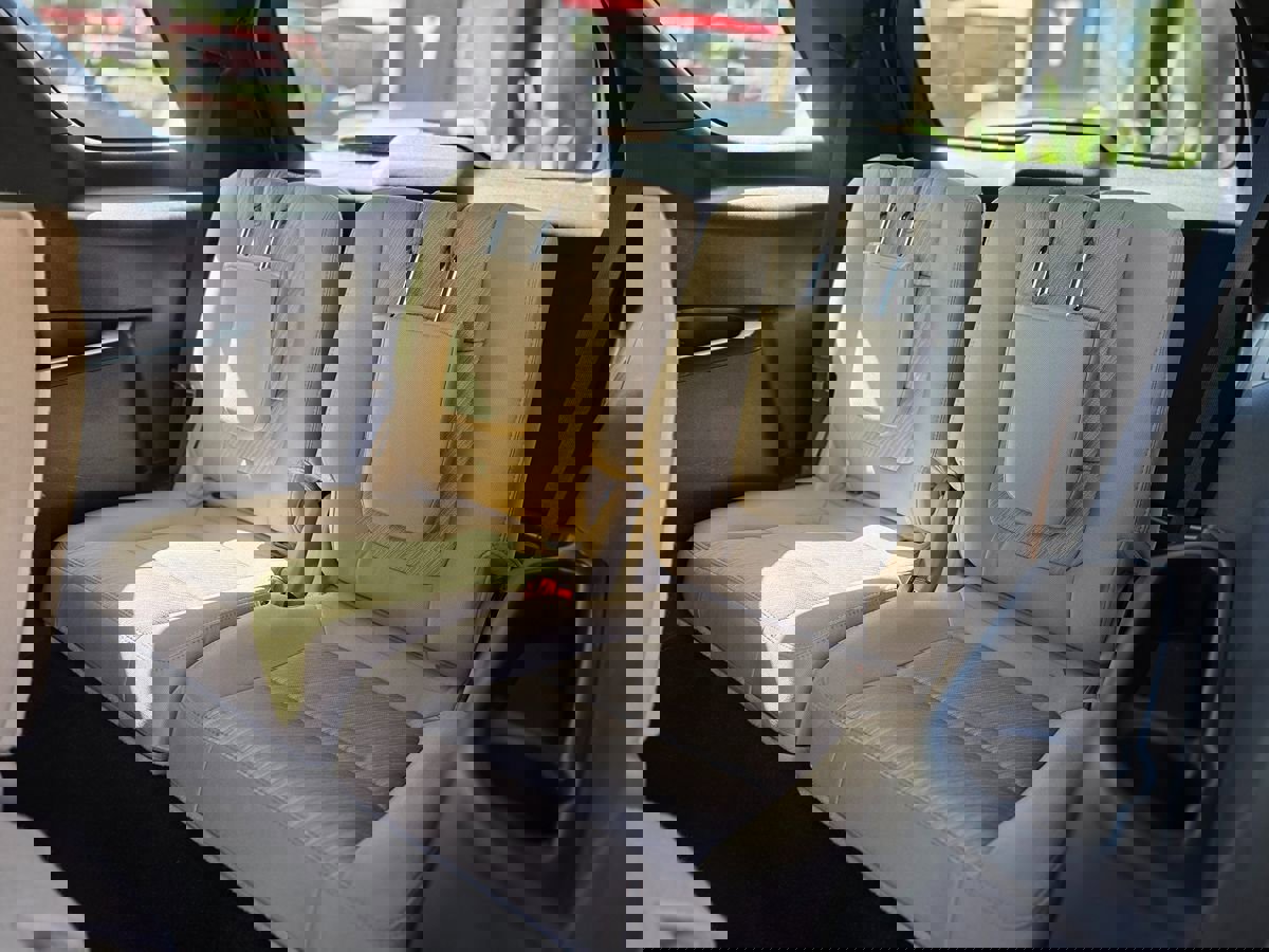 Used 2016 Ford Explorer FWD image 24