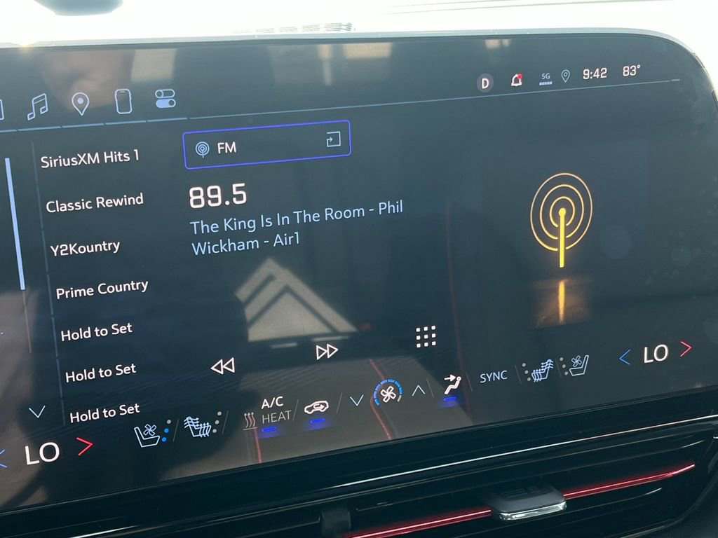 Used 2025 Chevrolet Silverado EV RST AWD/4WD image 16